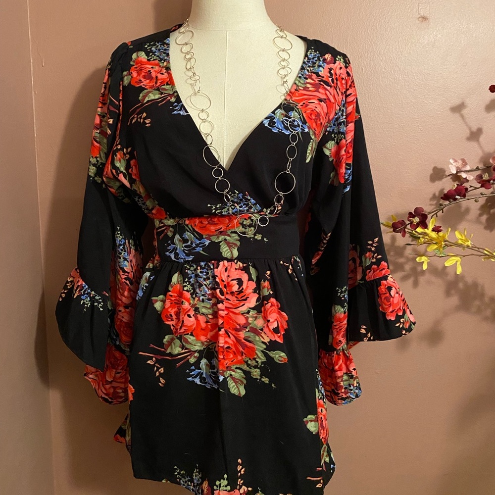 Floral Blouse Size L